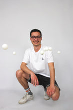 Lade das Bild in den Galerie-Viewer, T-Shirt Men´s Classic